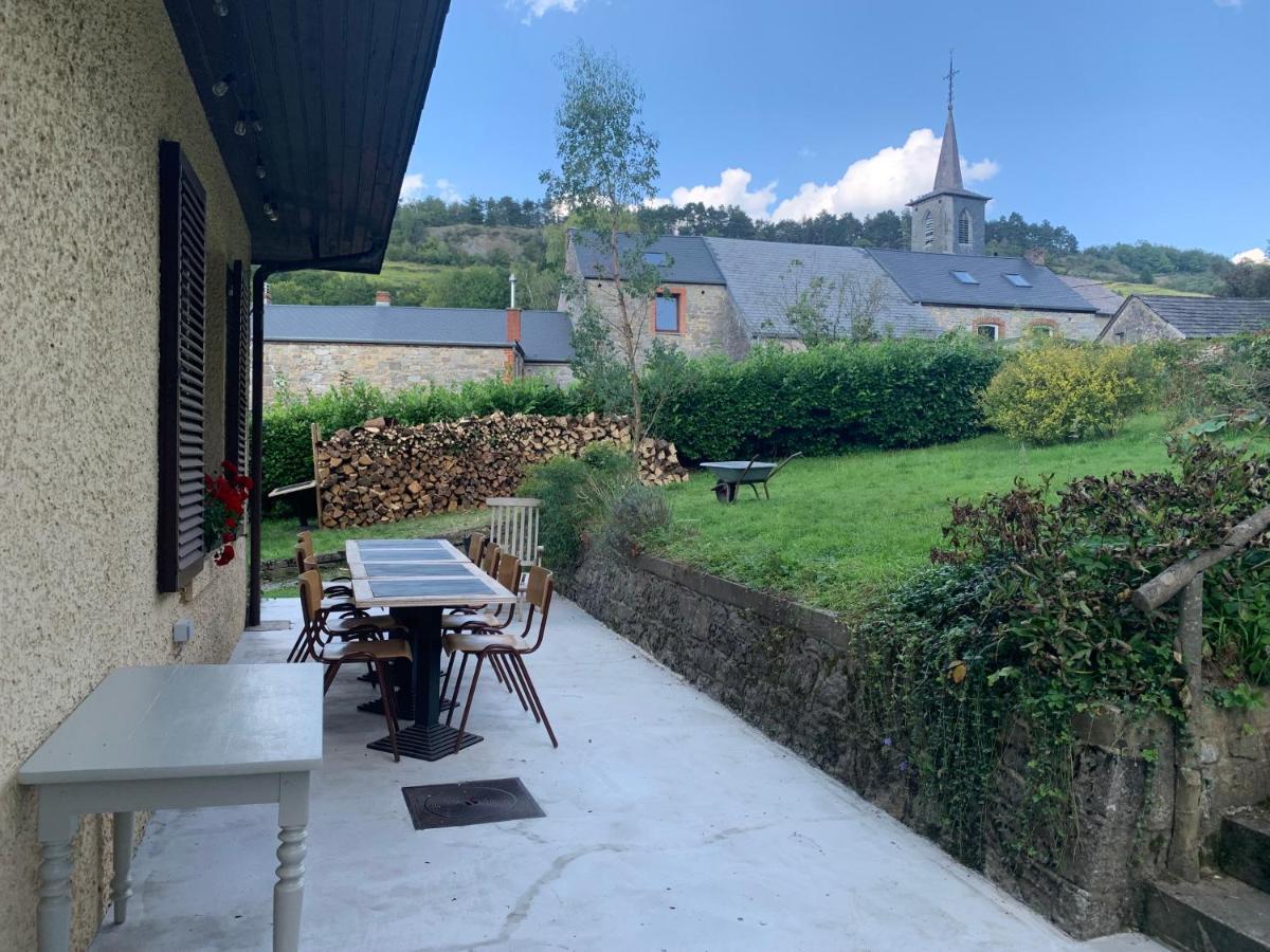 Gezellige Villa Met Open Haard En Zonnige Tuin. Doische 外观 照片
