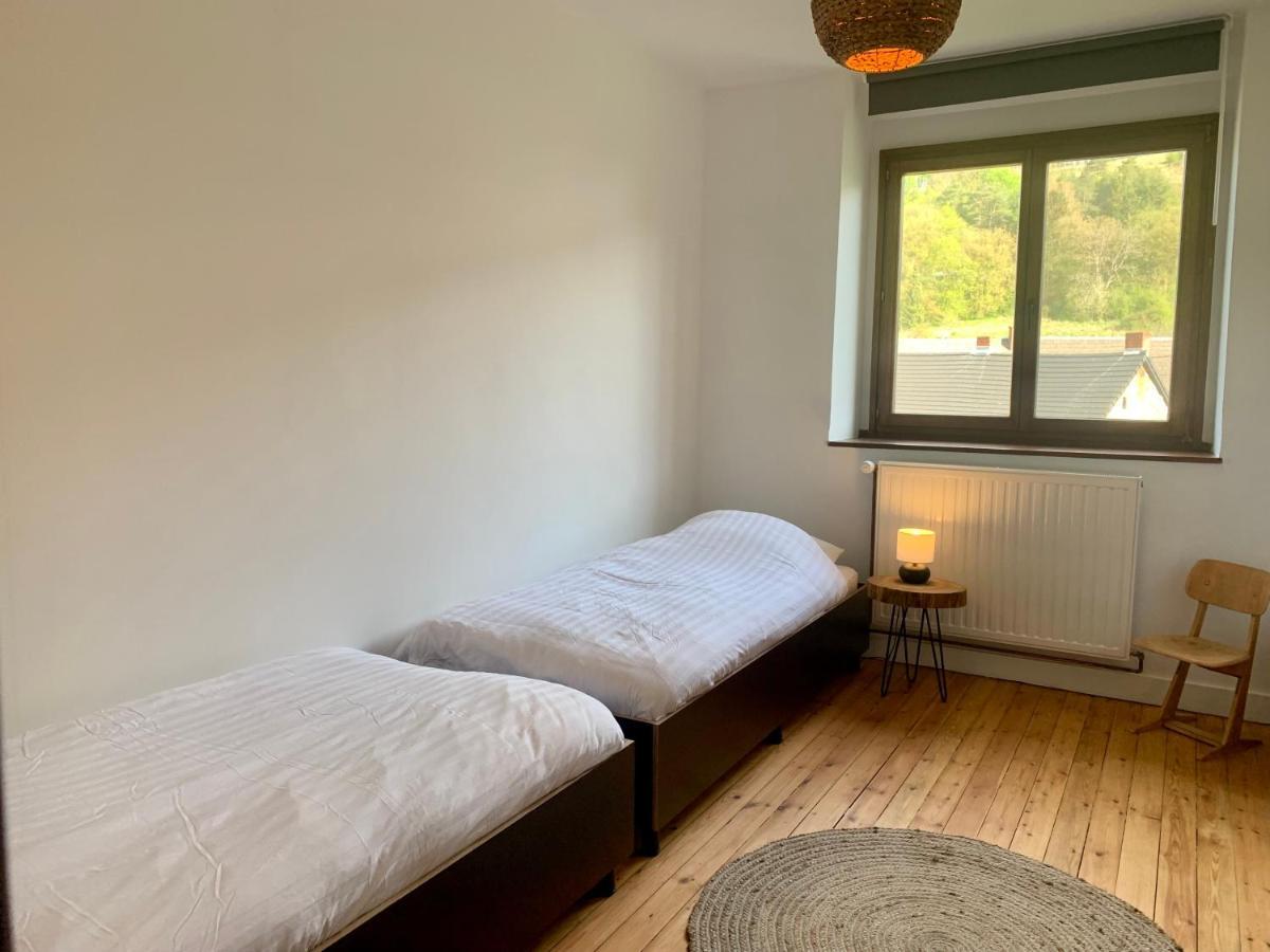 Gezellige Villa Met Open Haard En Zonnige Tuin. Doische 外观 照片